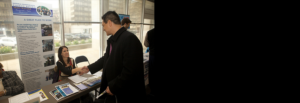 7 Strategies for Job Fair Success